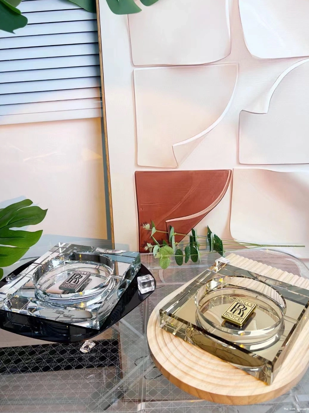 SQUARE ROLLS ROYCE ASHTRAY 0808